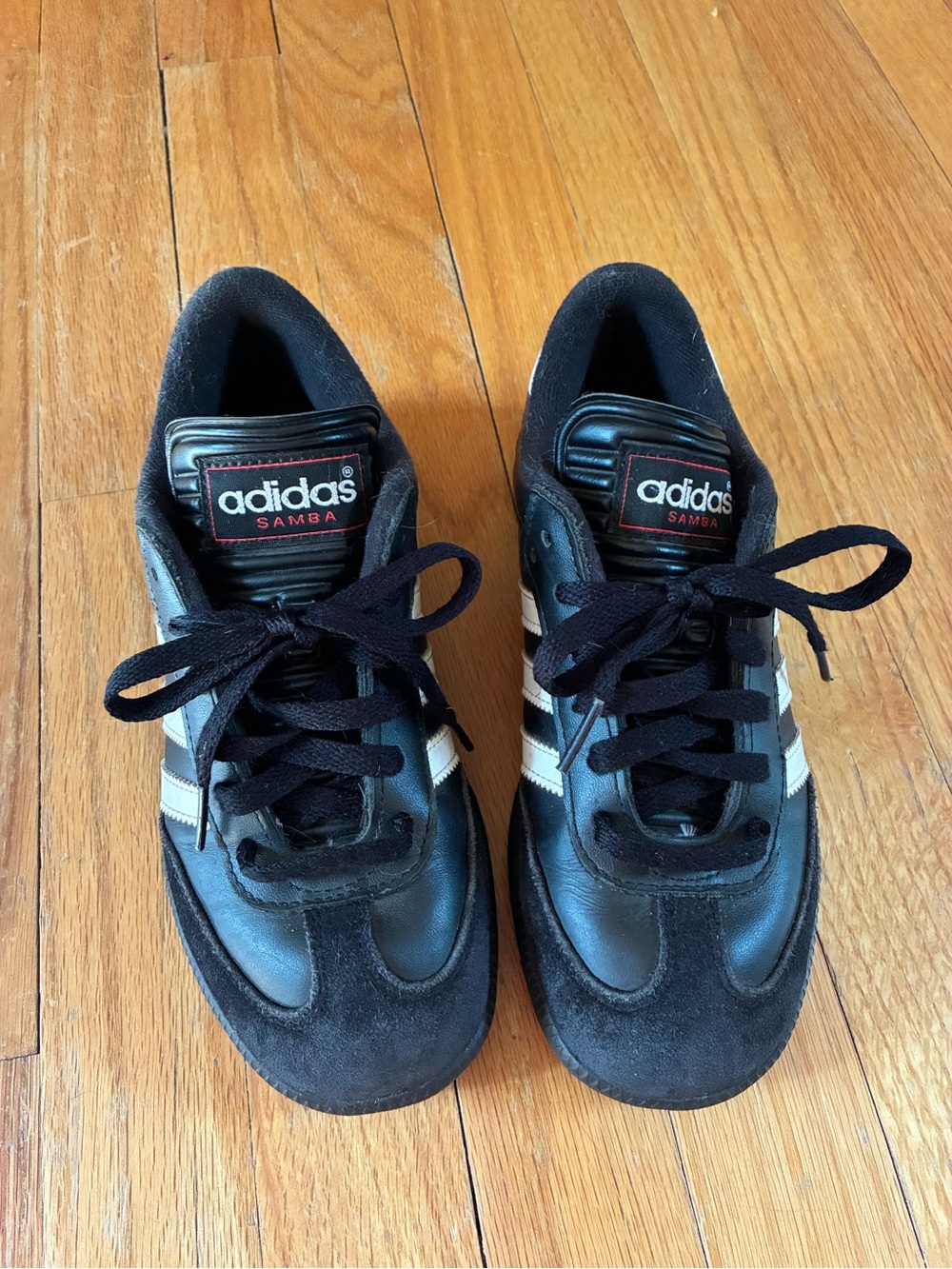 adidas Samba Men's Black/White Classic Leather Sneakers kids size 3.5
